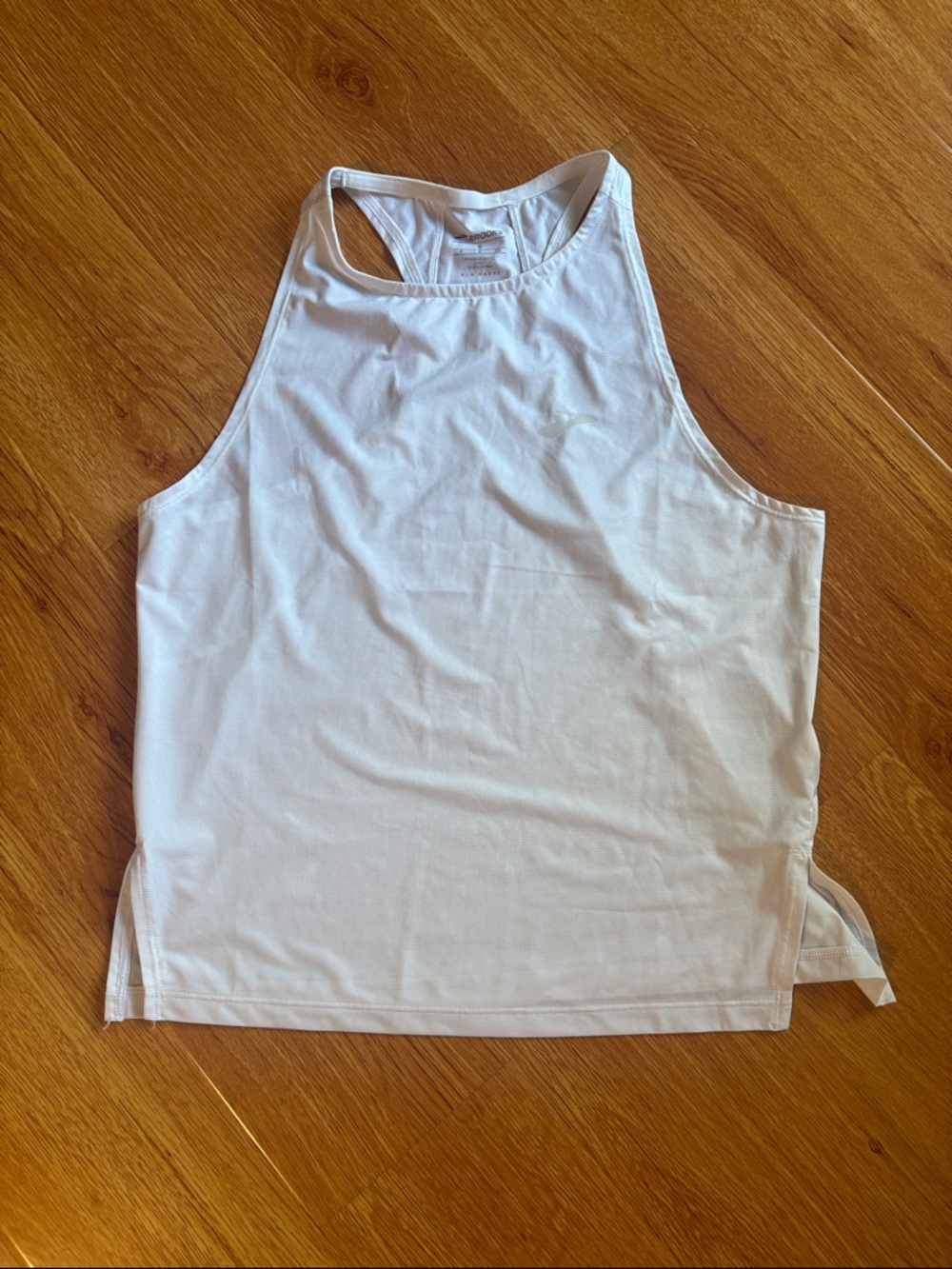 Brooks White Racerback Running Tank - size small